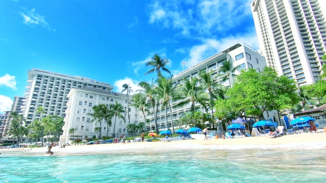 ハワイ初めての女一人旅ホテルはどこがいい？入国審査は大丈夫？